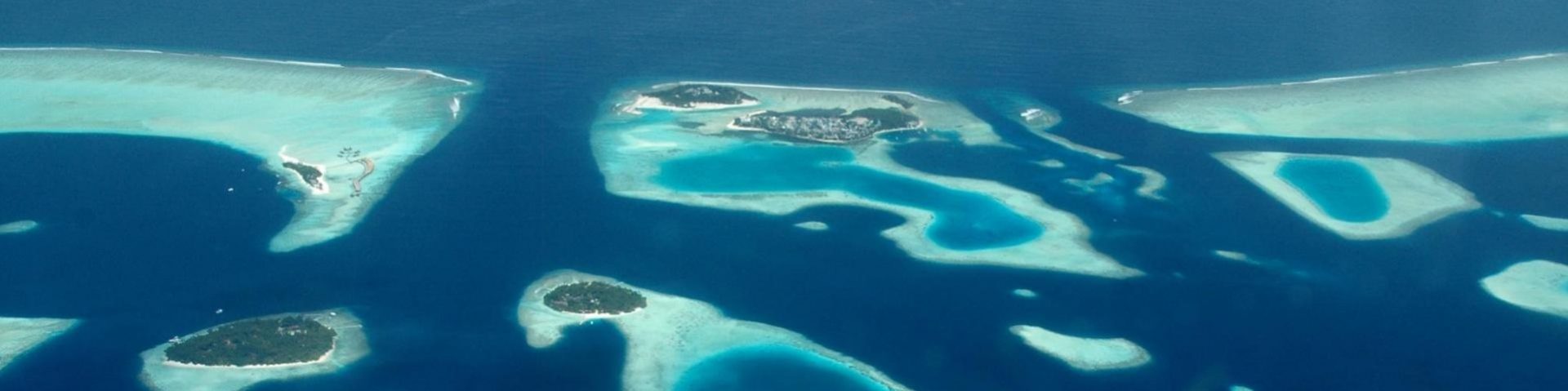 Travel Guide of Maldives Hotels and Resort Islands